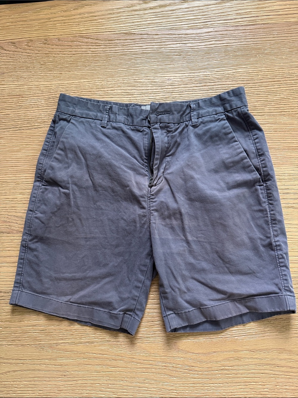 Everlane Men's Classic Cotton Blend Shorts - Gray